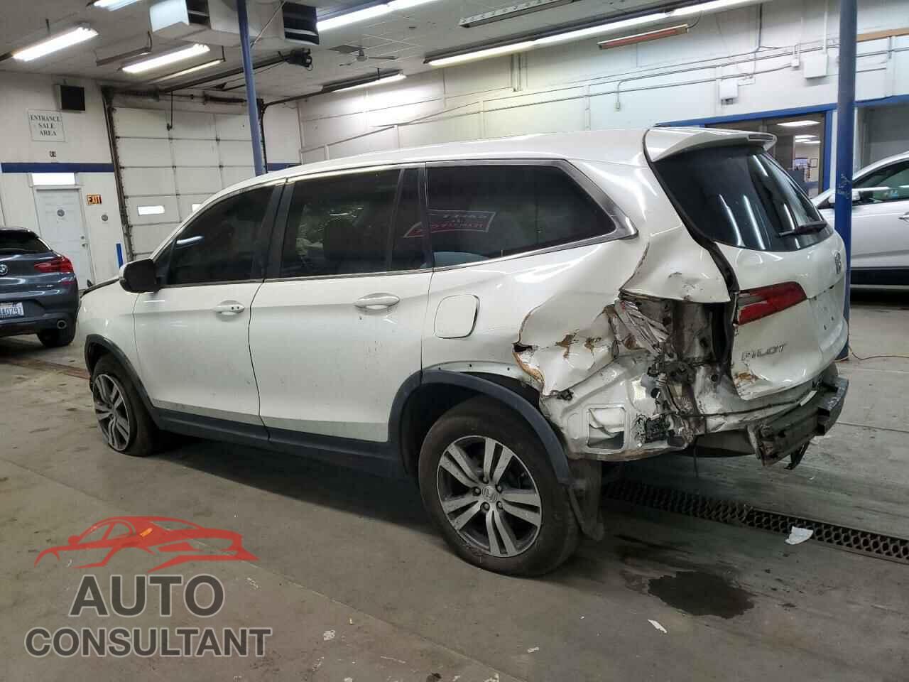 HONDA PILOT 2017 - 5FNYF6H52HB049864