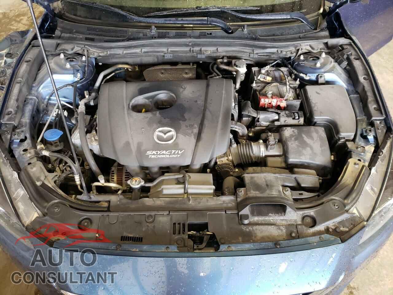 MAZDA 3 2018 - 3MZBN1U75JM166176