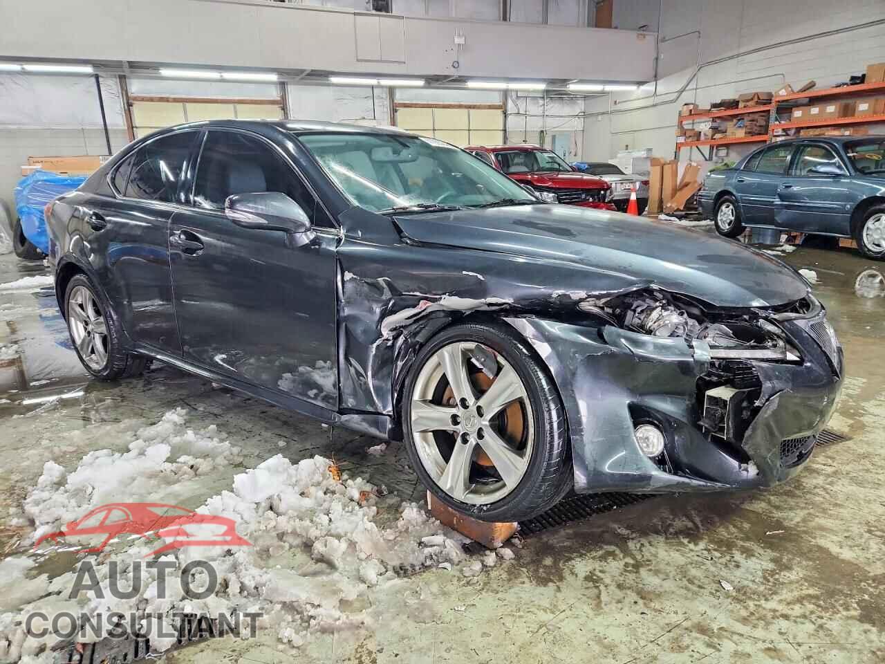 LEXUS IS 2011 - JTHBF5C26B5149860