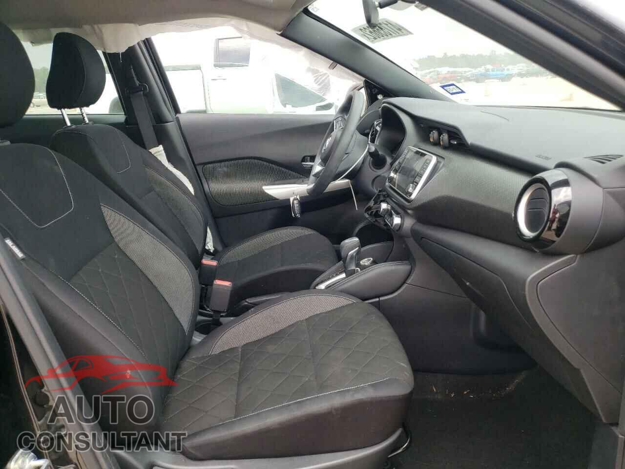 NISSAN KICKS 2019 - 3N1CP5CU3KL543758