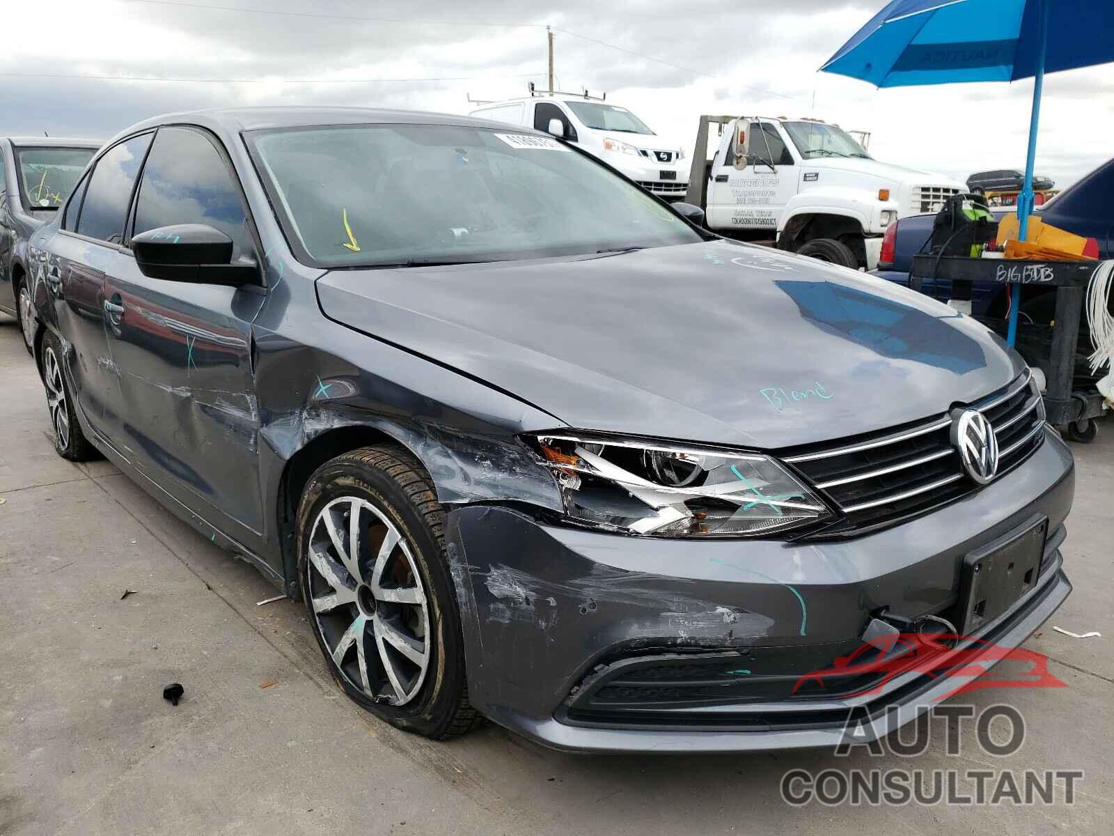 VOLKSWAGEN JETTA 2016 - 3VWD67AJ4GM331166