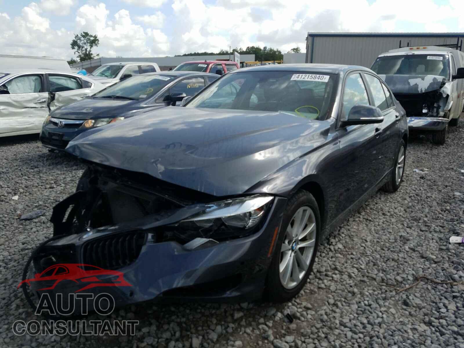 BMW 3 SERIES 2016 - WBA8A9C54GK618865
