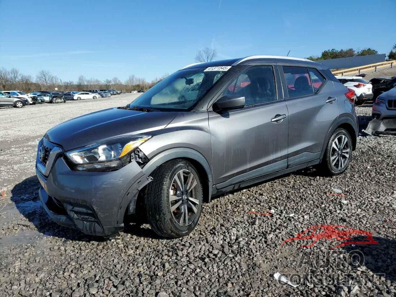 NISSAN KICKS 2018 - 3N1CP5CU5JL517306