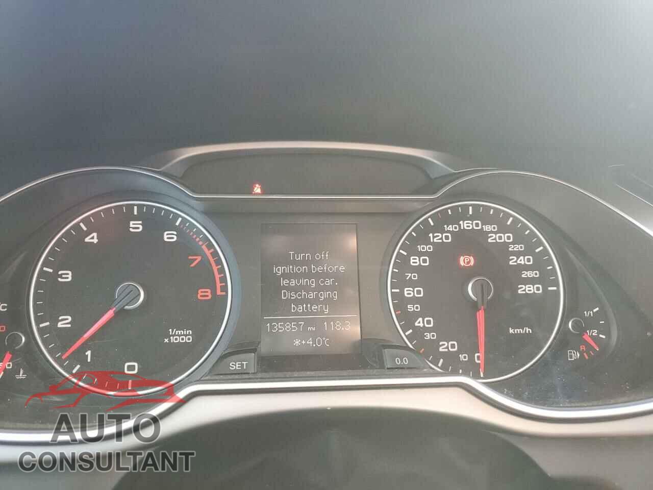 AUDI A4 2013 - WAUDFCFL5DA187896