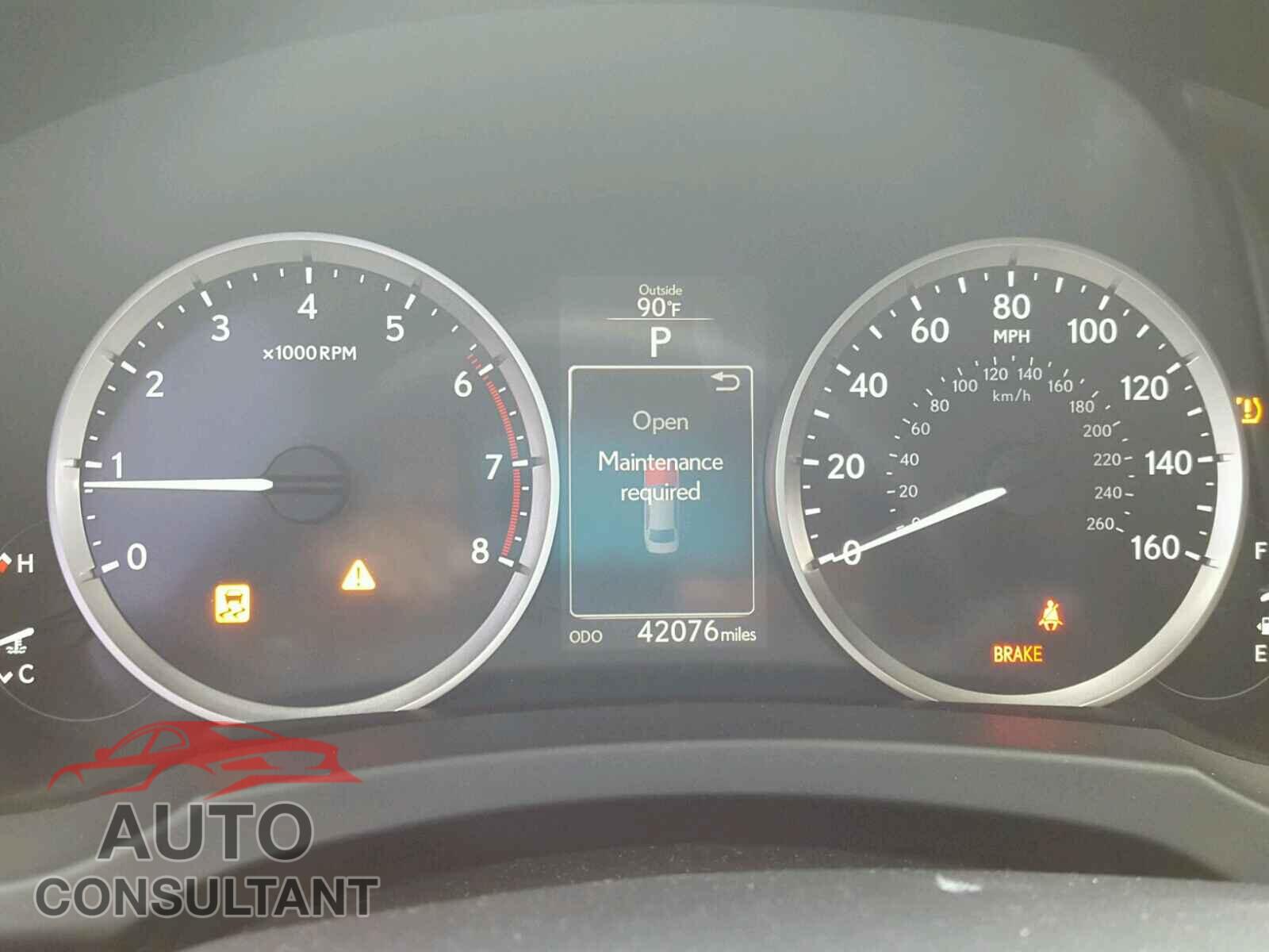 LEXUS IS 2016 - JTHBA1D25G5024359