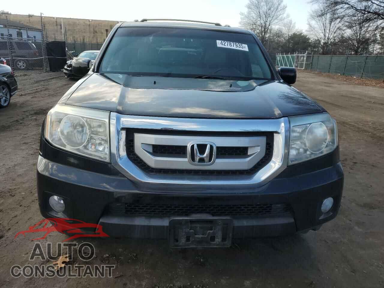 HONDA PILOT 2011 - 5FNYF4H90BB001925