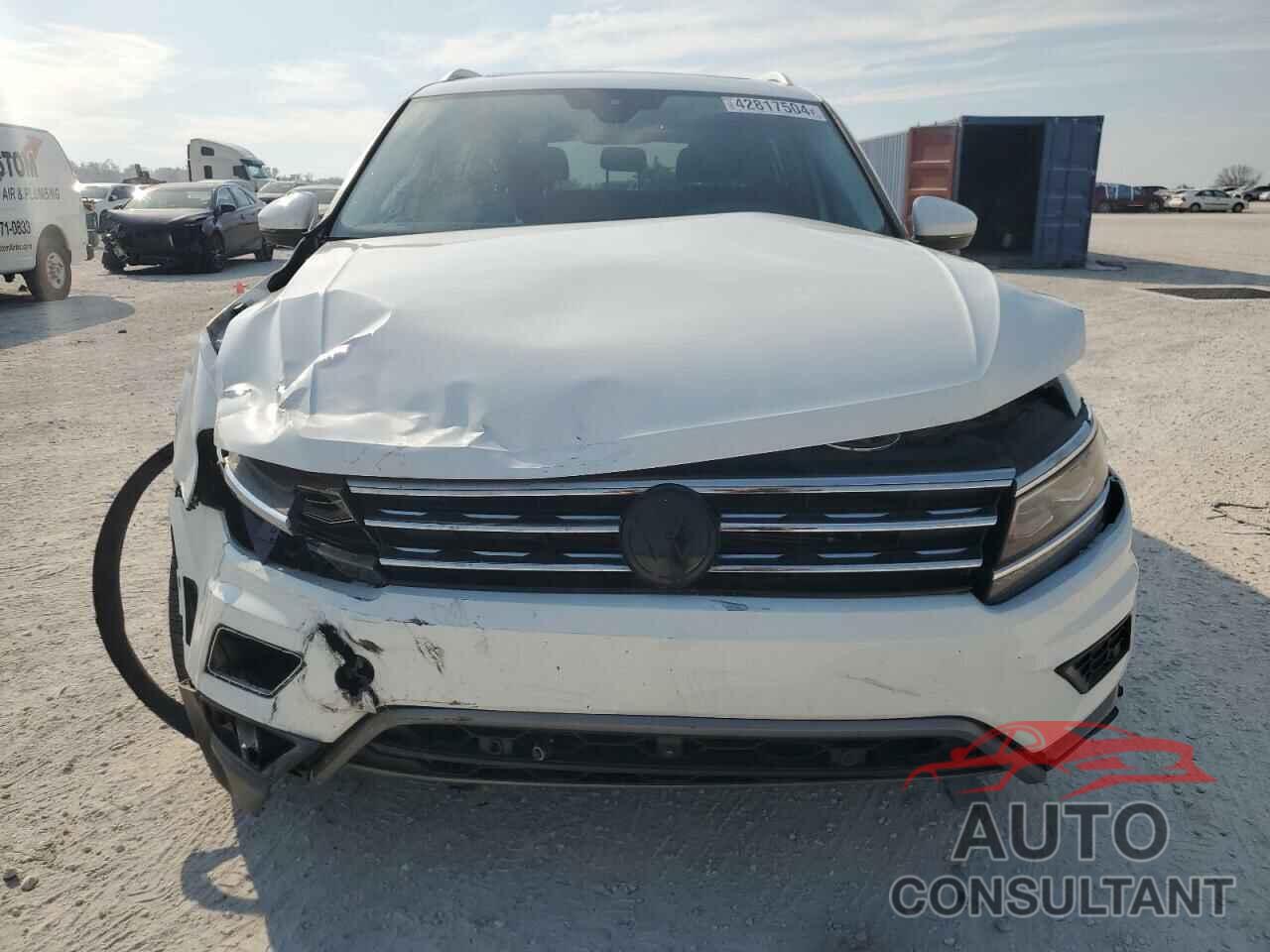 VOLKSWAGEN TIGUAN 2019 - 3VV4B7AX3KM095669