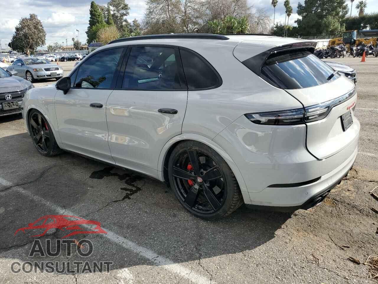 PORSCHE CAYENNE 2023 - WP1AF2AY7PDA20301