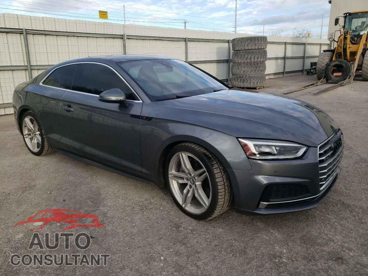 AUDI A5 2018 - WAUTNAF5XJA007411