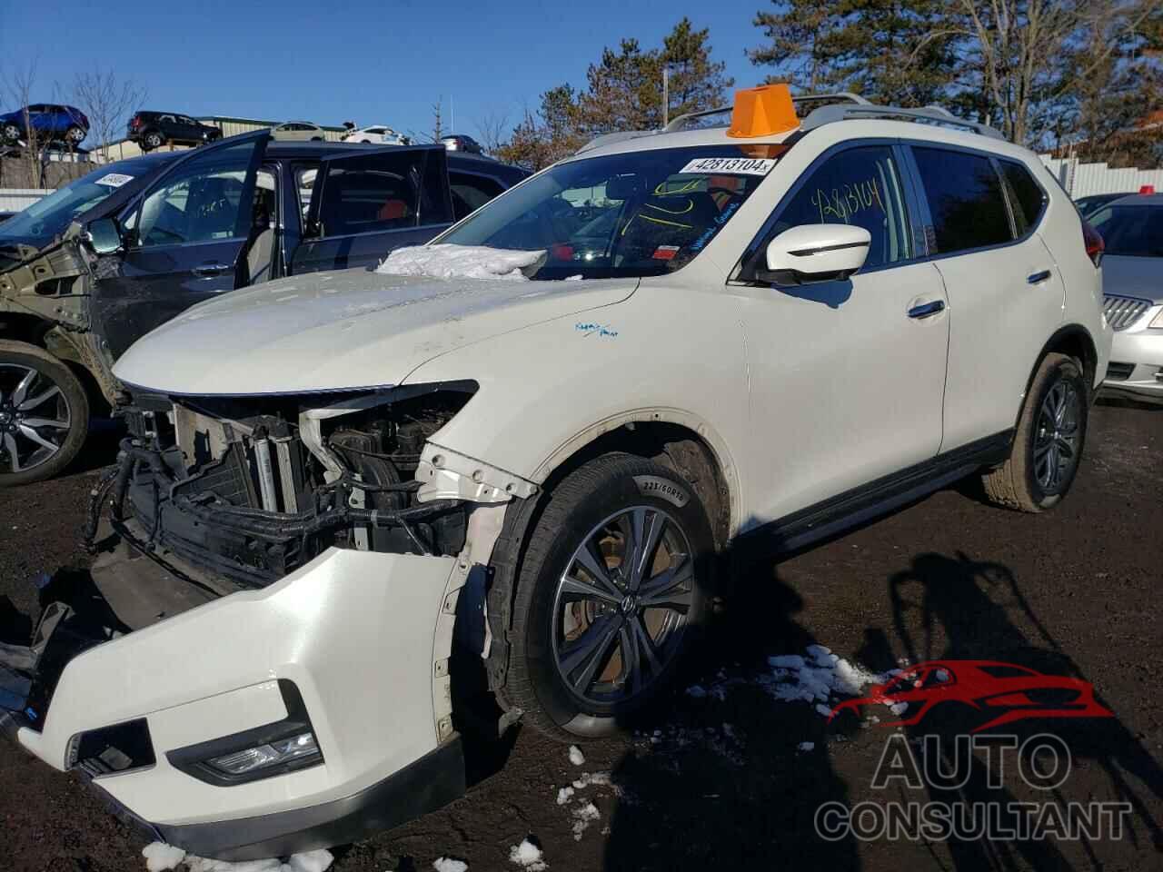 NISSAN ROGUE 2018 - 5N1AT2MV9JC810400