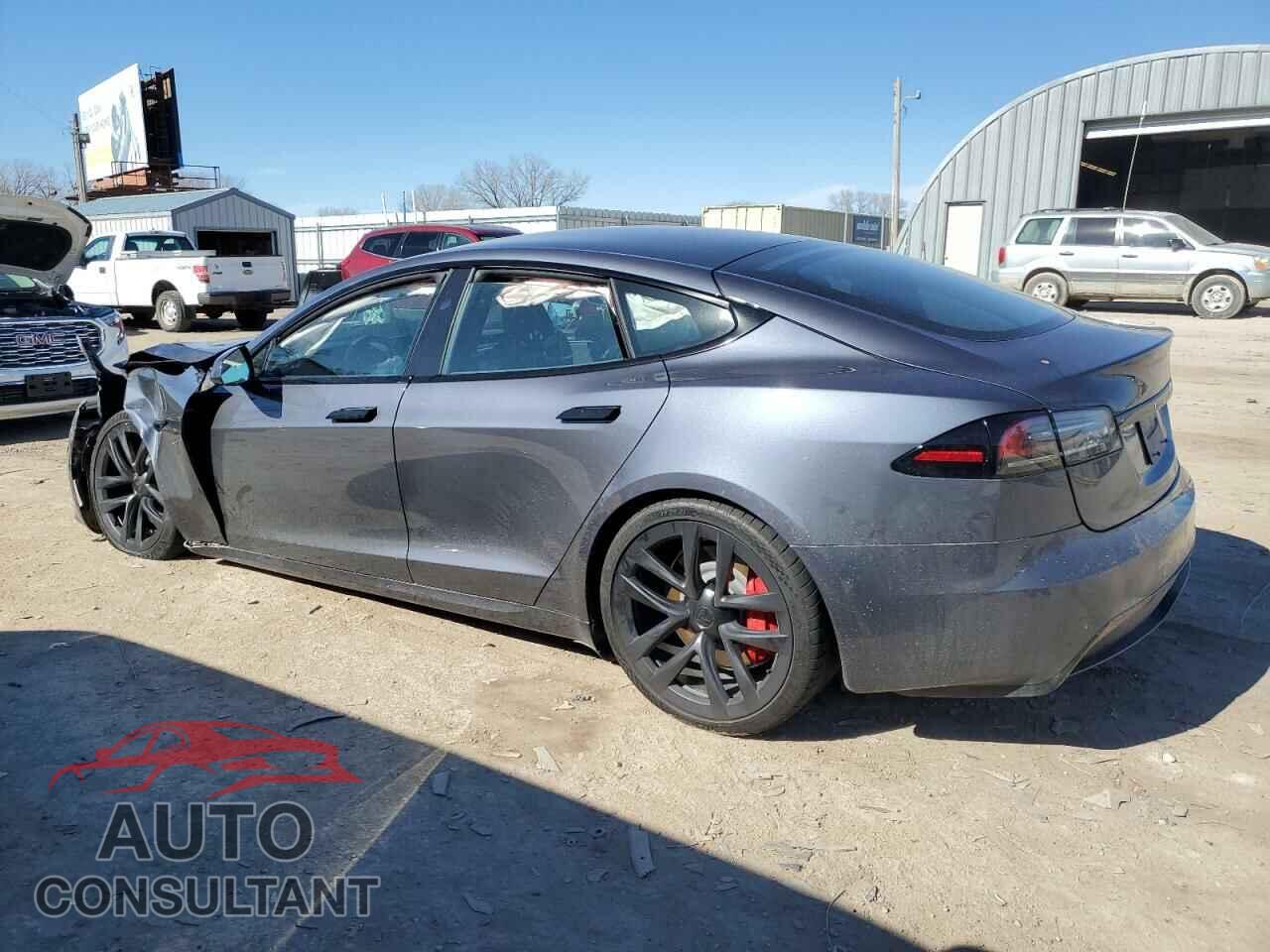 TESLA MODEL S 2023 - 5YJSA1E63PF513084
