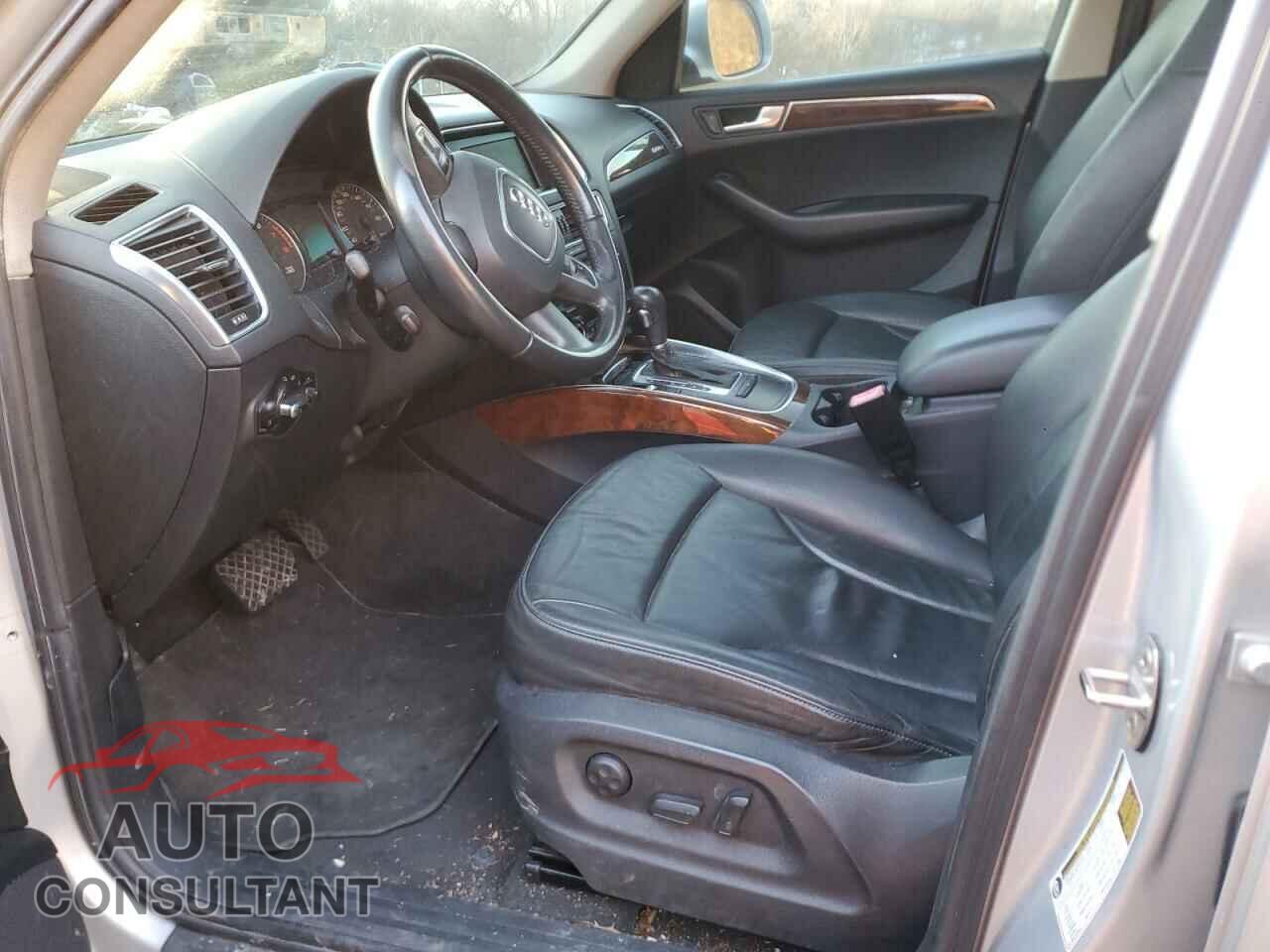 AUDI Q5 2011 - WA1CFAFP4BA010737