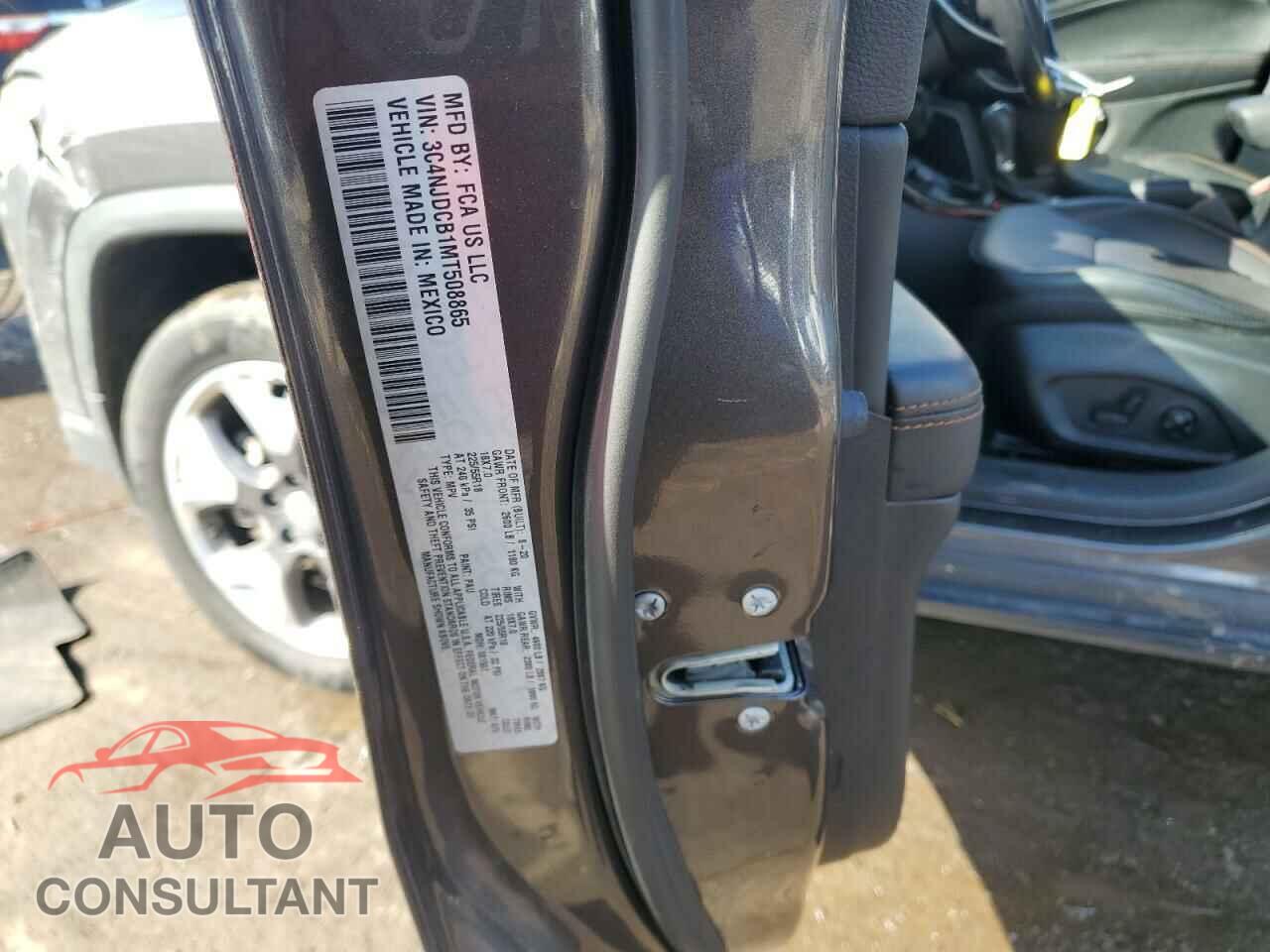 JEEP COMPASS 2021 - 3C4NJDCB1MT508865