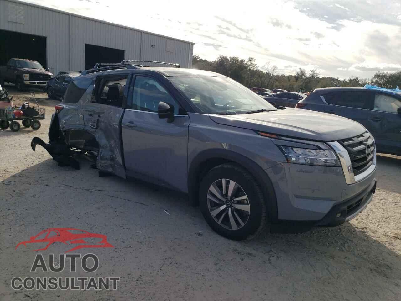 NISSAN PATHFINDER 2023 - 5N1DR3CA4PC272309
