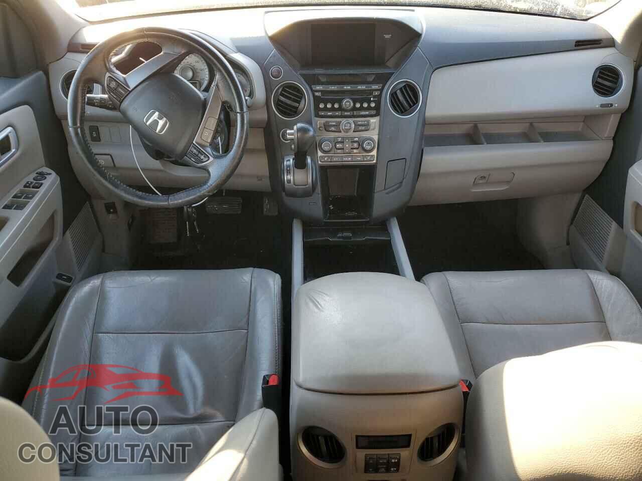 HONDA PILOT 2012 - 5FNYF4H58CB028417