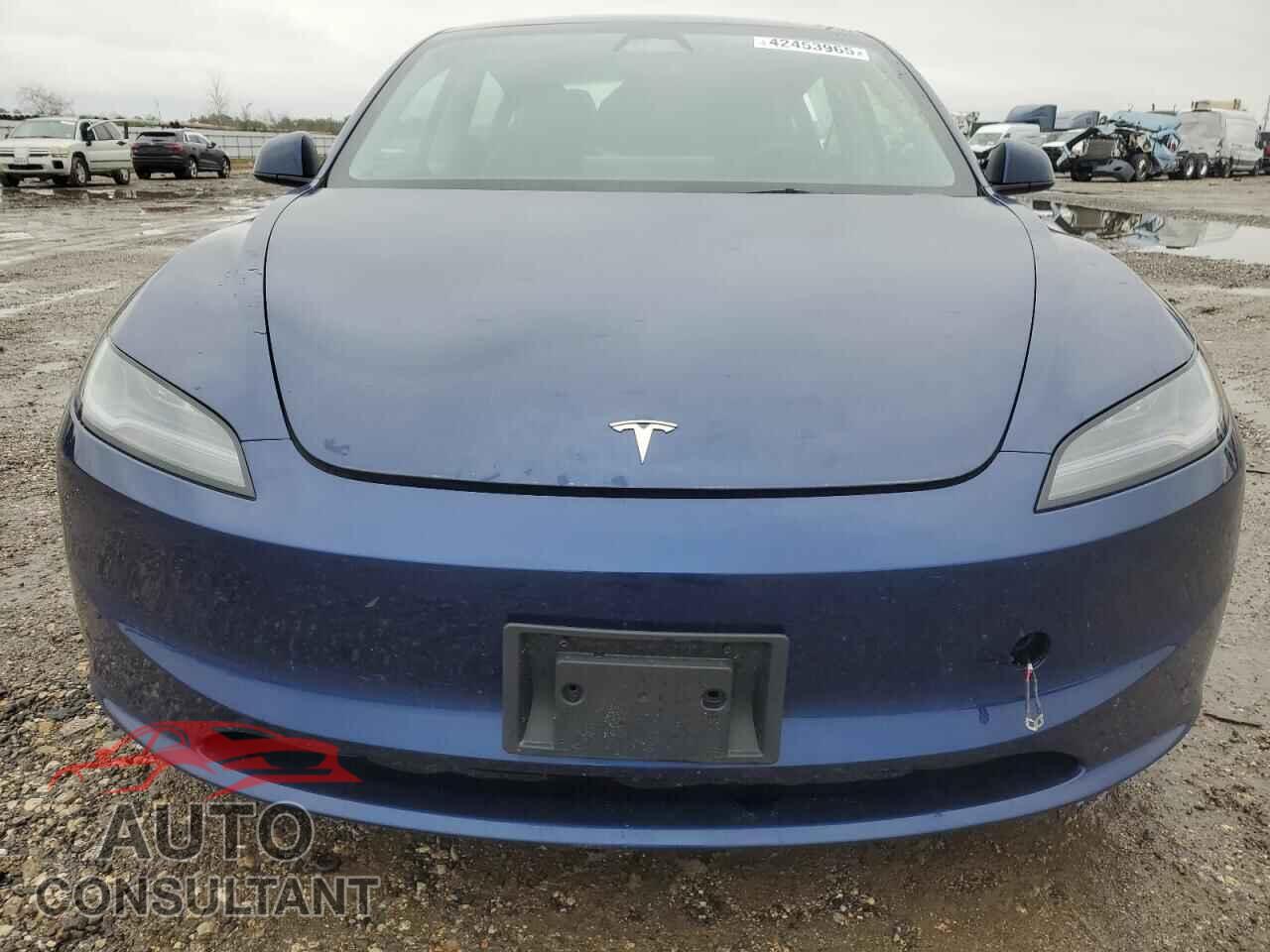TESLA MODEL 3 2024 - 5YJ3E1EA4RF788771