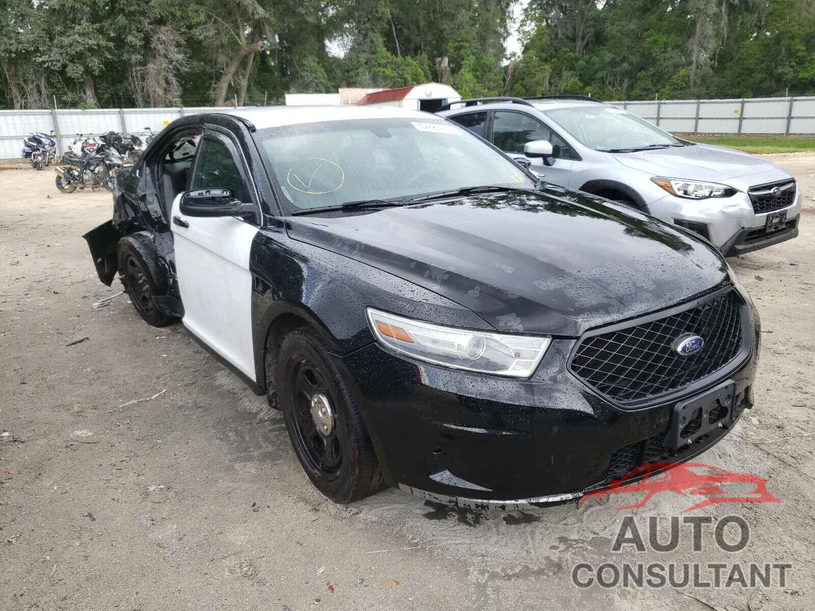 FORD TAURUS 2018 - 1FAHP2L86JG112733