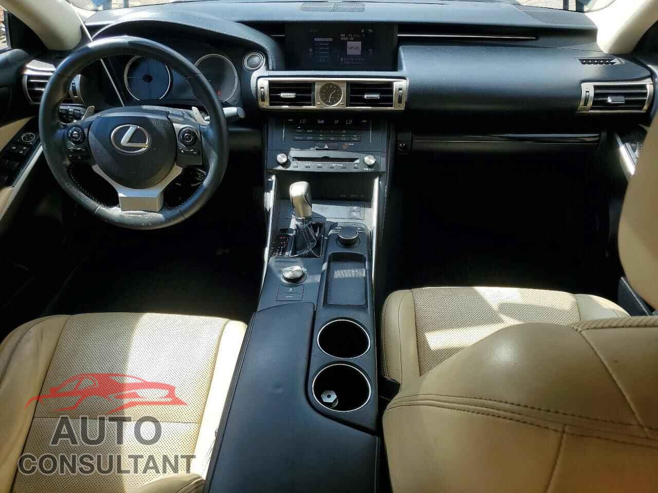 LEXUS IS 2015 - JTHBF1D26F5063803