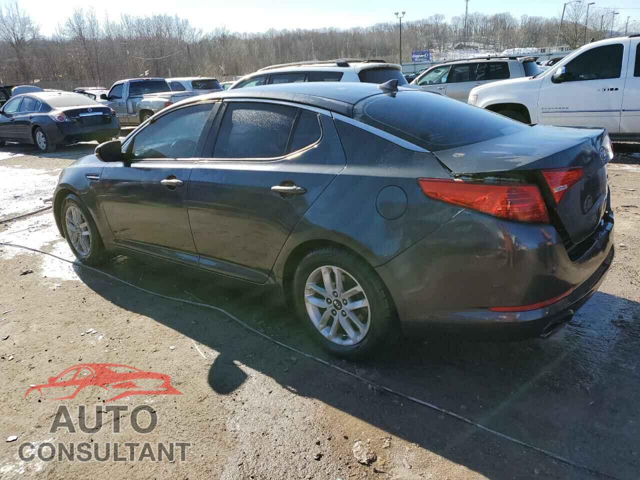 KIA OPTIMA 2011 - KNAGM4A7XB5058058
