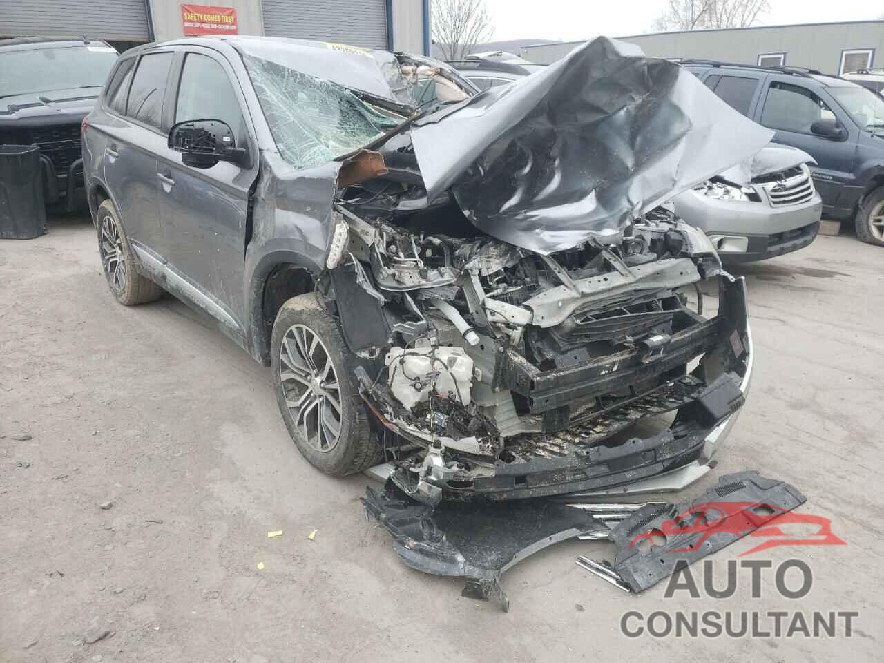 MITSUBISHI OUTLANDER 2018 - JA4AZ3A34JZ052212