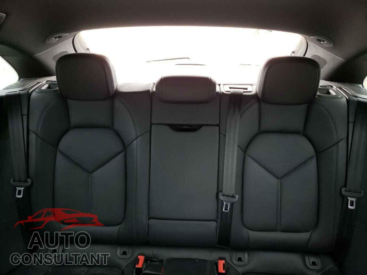 PORSCHE MACAN 2015 - WP1AB2A51FLB41010