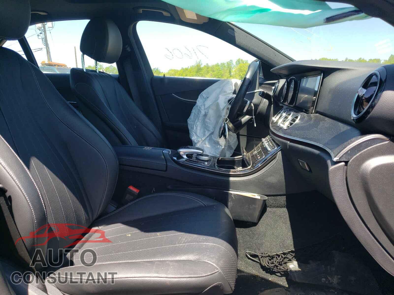 MERCEDES-BENZ E CLASS 2017 - WDDZF4KBXHA065526