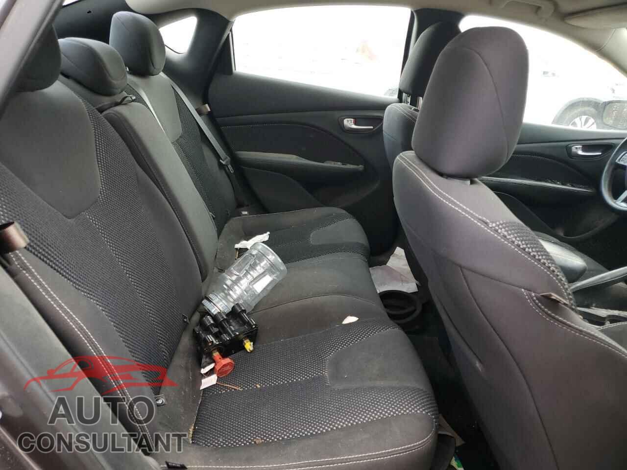 DODGE DART 2015 - 1C3CDFBB6FD407393