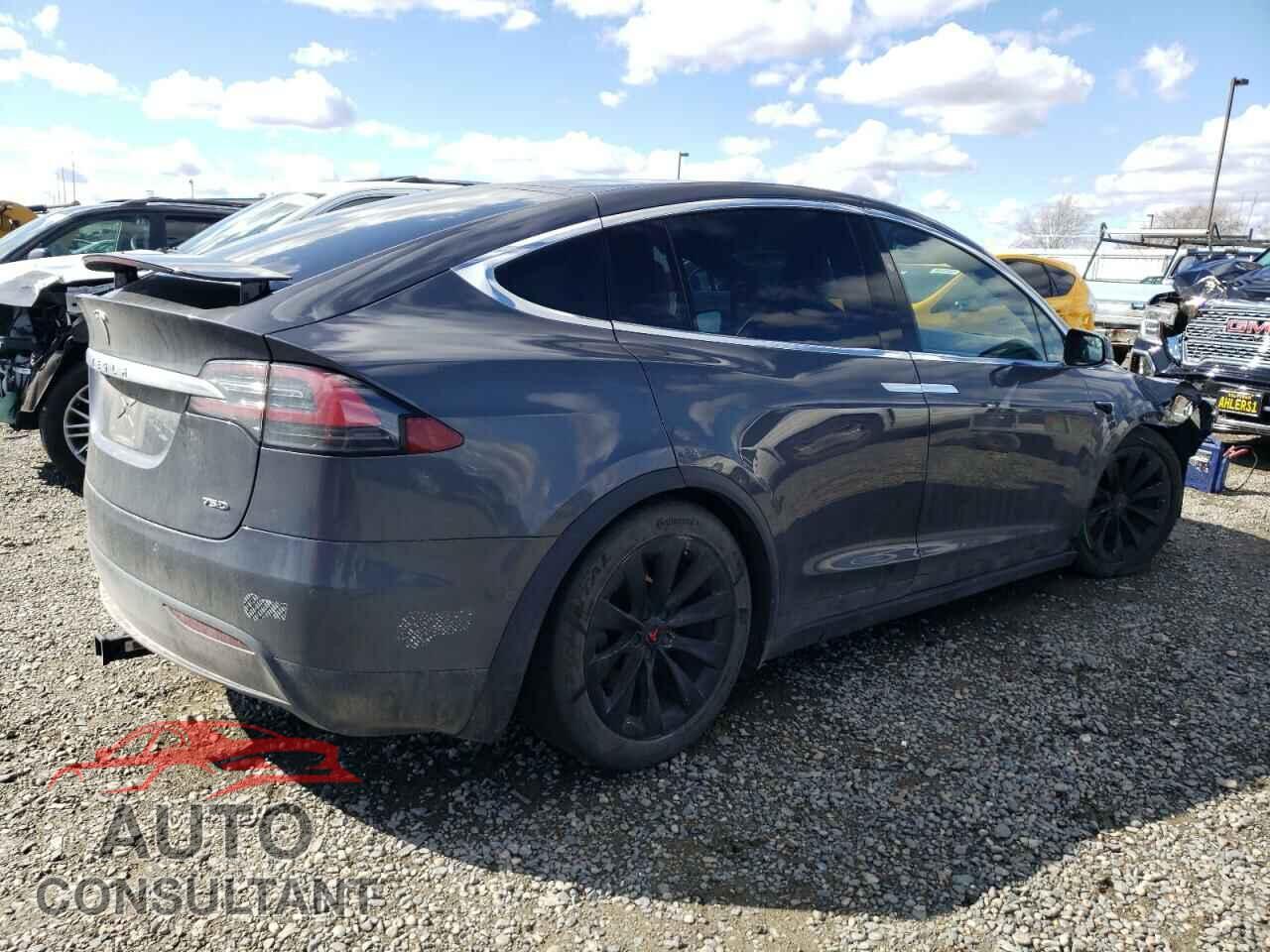 TESLA MODEL X 2017 - 5YJXCBE2XHF037887