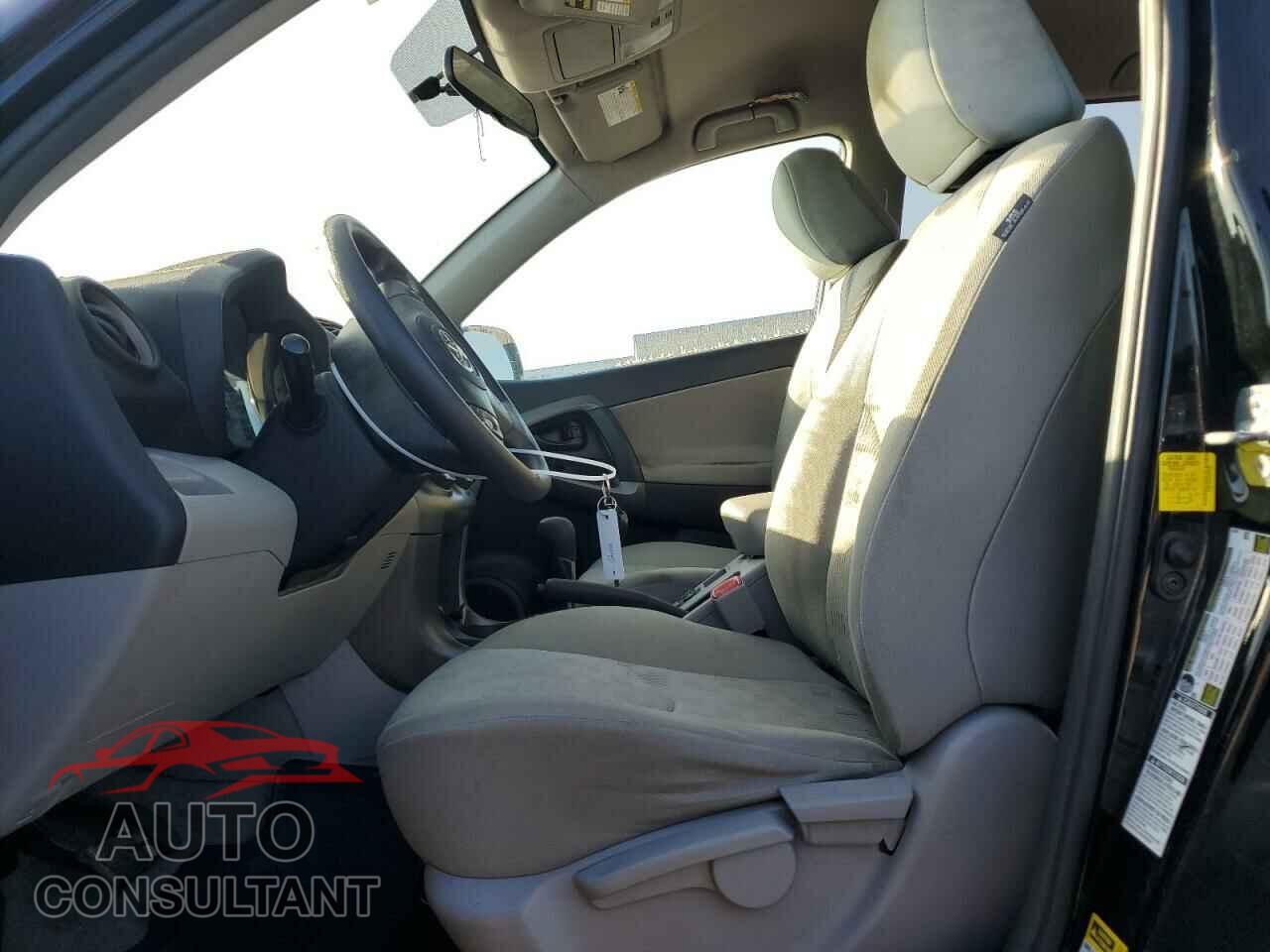 TOYOTA RAV4 2012 - 2T3BF4DV8CW257959