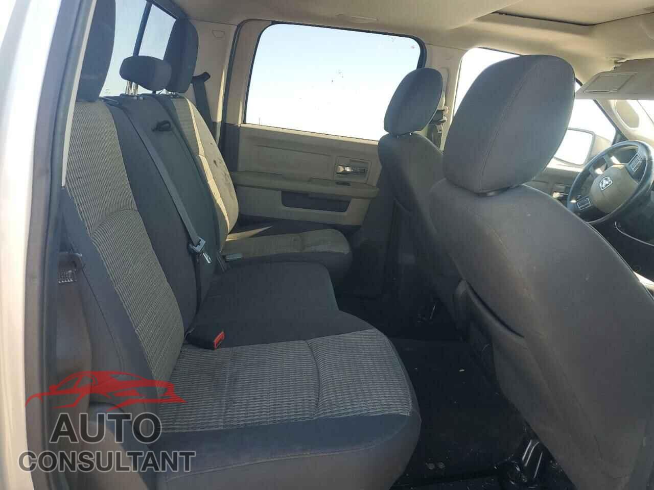 DODGE RAM 1500 2012 - 1C6RD7LT8CS118789