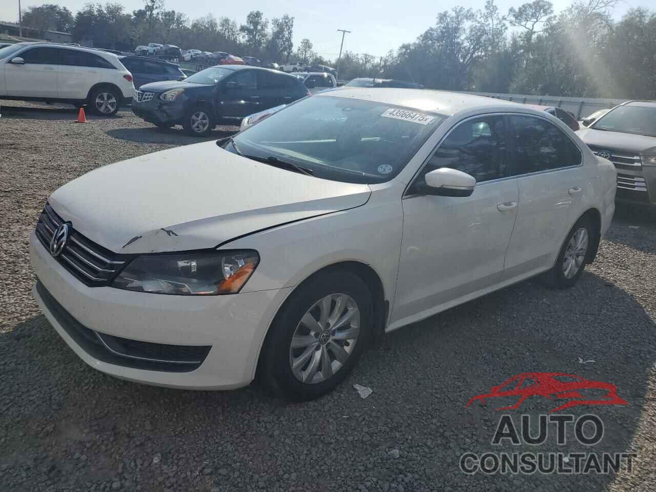 VOLKSWAGEN PASSAT 2015 - 1VWBT7A37FC032708