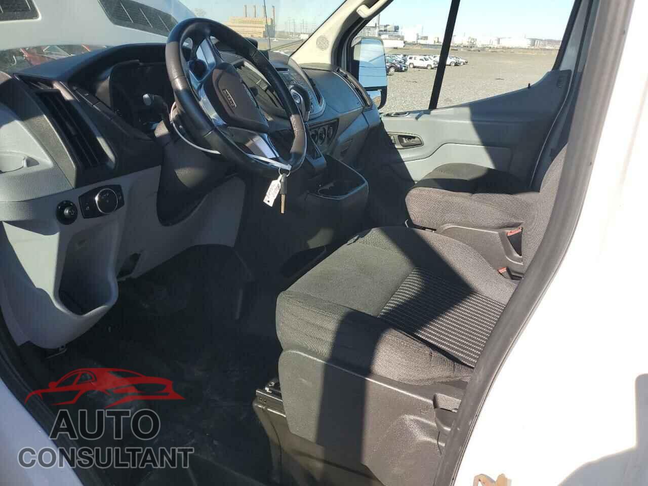 FORD TRANSIT 2015 - 1FTNE2CM9FKA74578