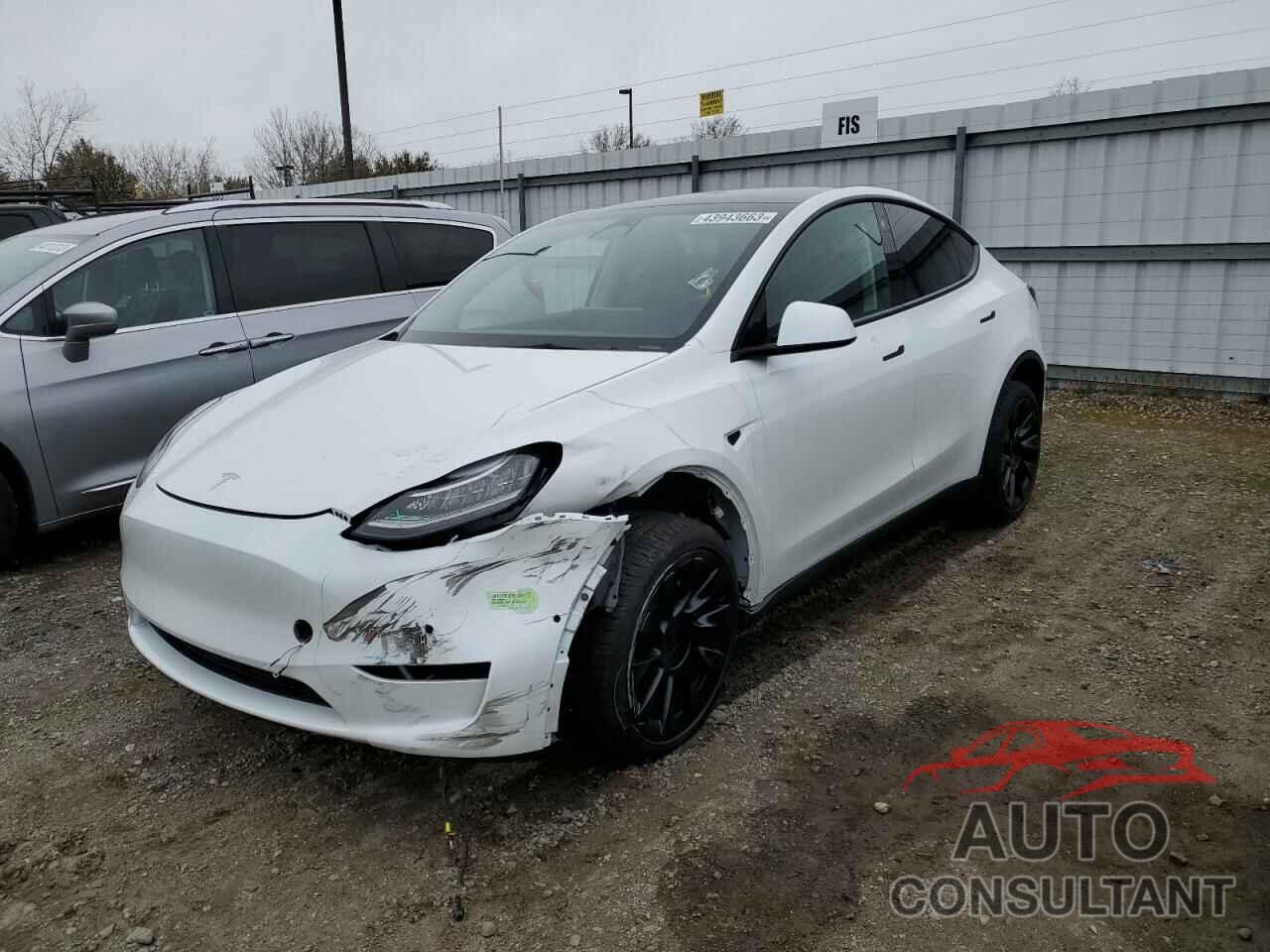 TESLA MODEL Y 2023 - 7SAYGDEE9PF584004