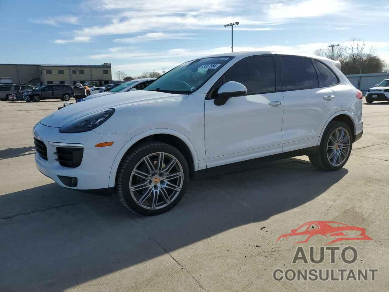 PORSCHE CAYENNE 2017 - WP1AA2A27HKA83227