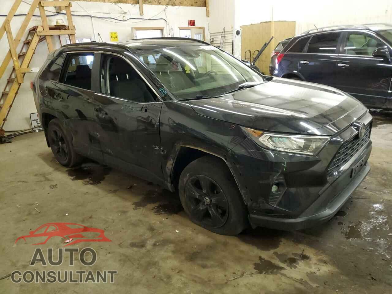 TOYOTA RAV4 2019 - JTMP1RFV2KD522109