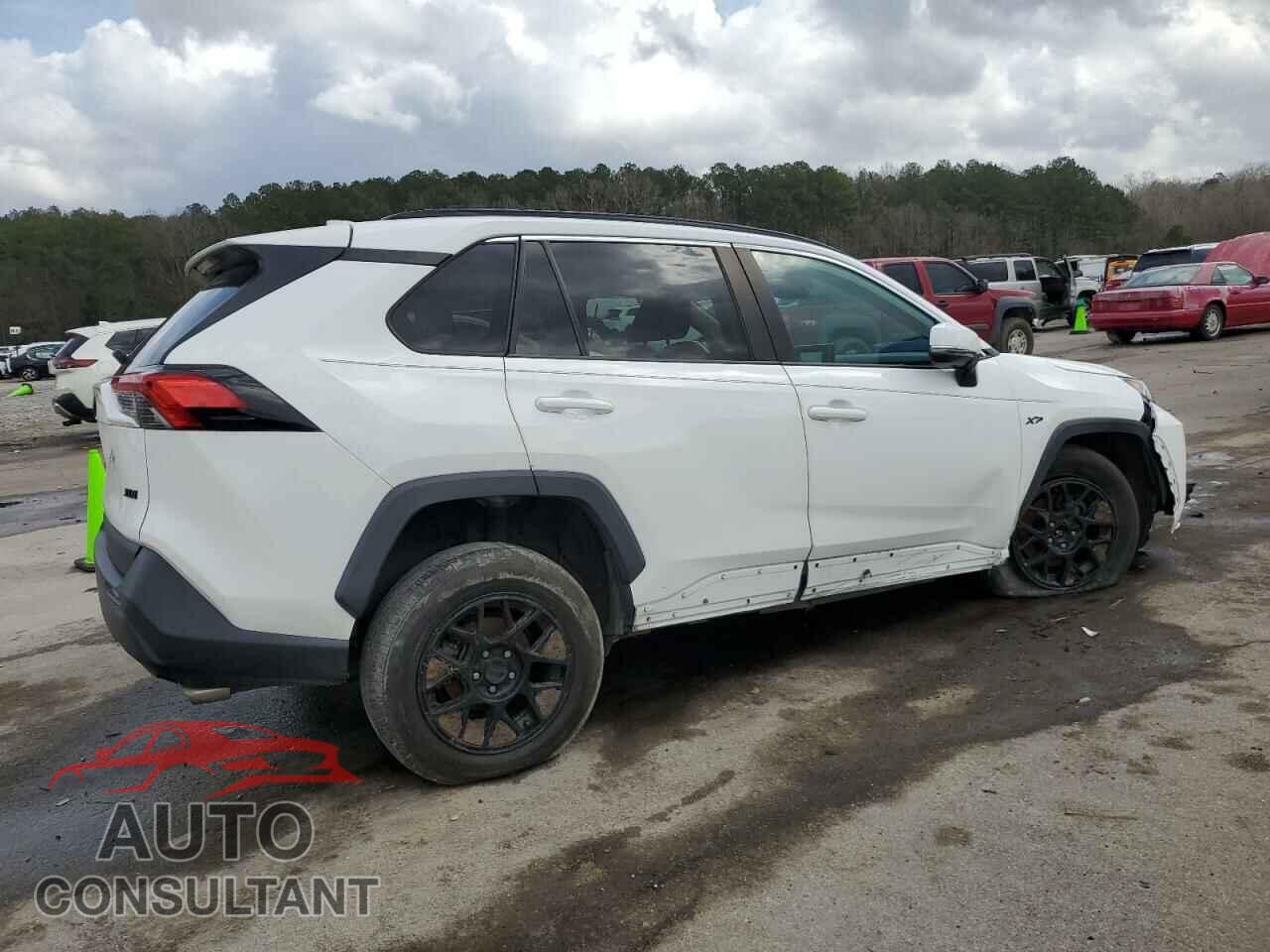 TOYOTA RAV4 2020 - 2T3W1RFV2LC063536