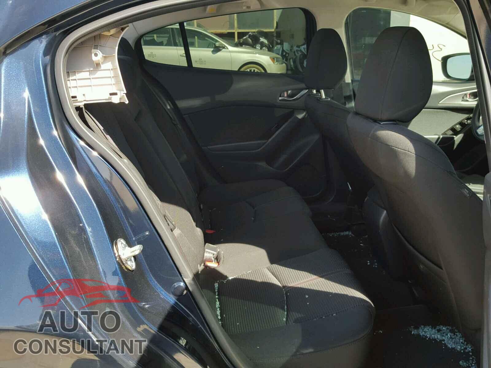MAZDA 3 2017 - JM1BN1U72H1151905