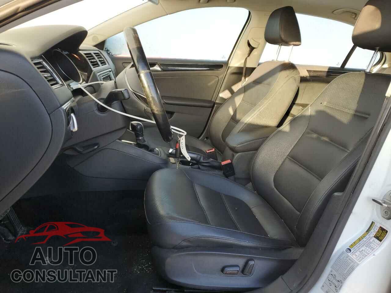 VOLKSWAGEN JETTA 2017 - 3VWL17AJ3HM314189