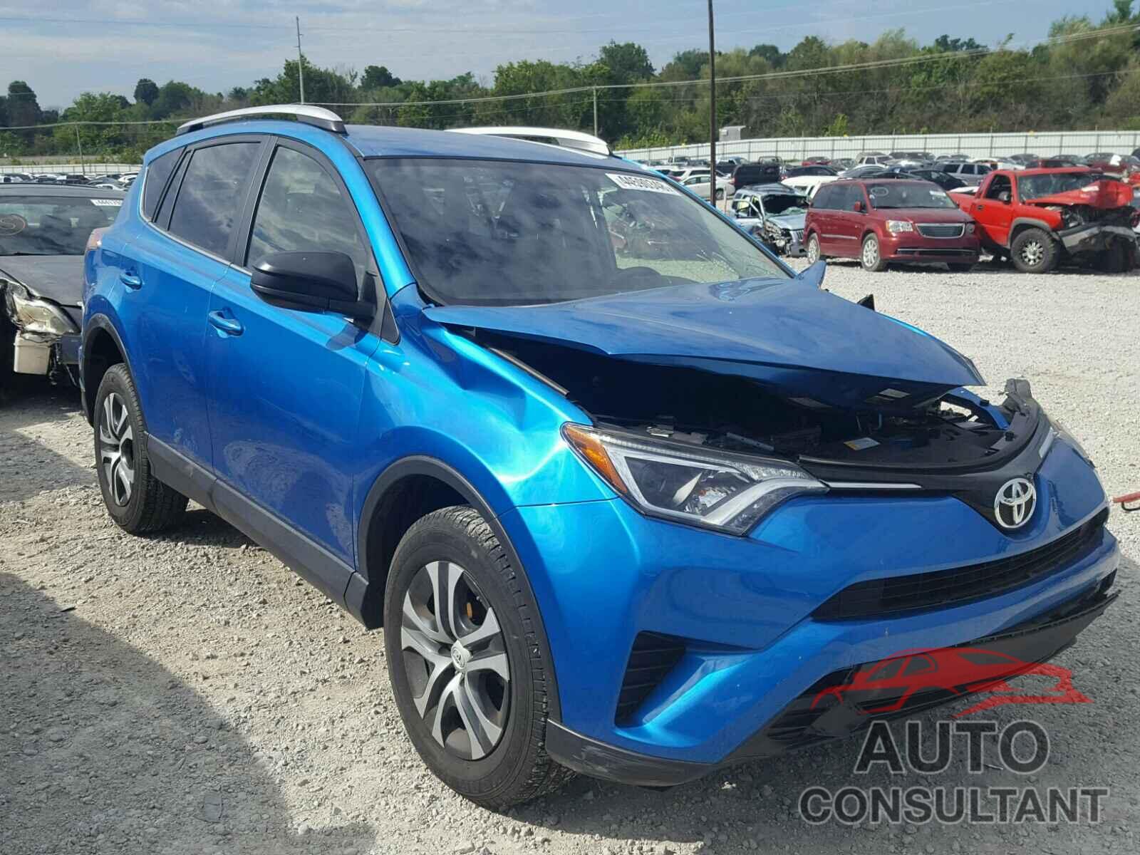 TOYOTA RAV4 LE 2016 - JTMZFREV1GJ077575