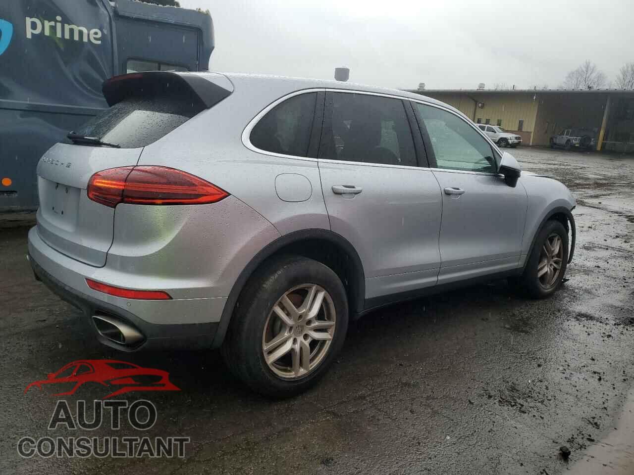 PORSCHE CAYENNE 2016 - WP1AA2A21GLA04837