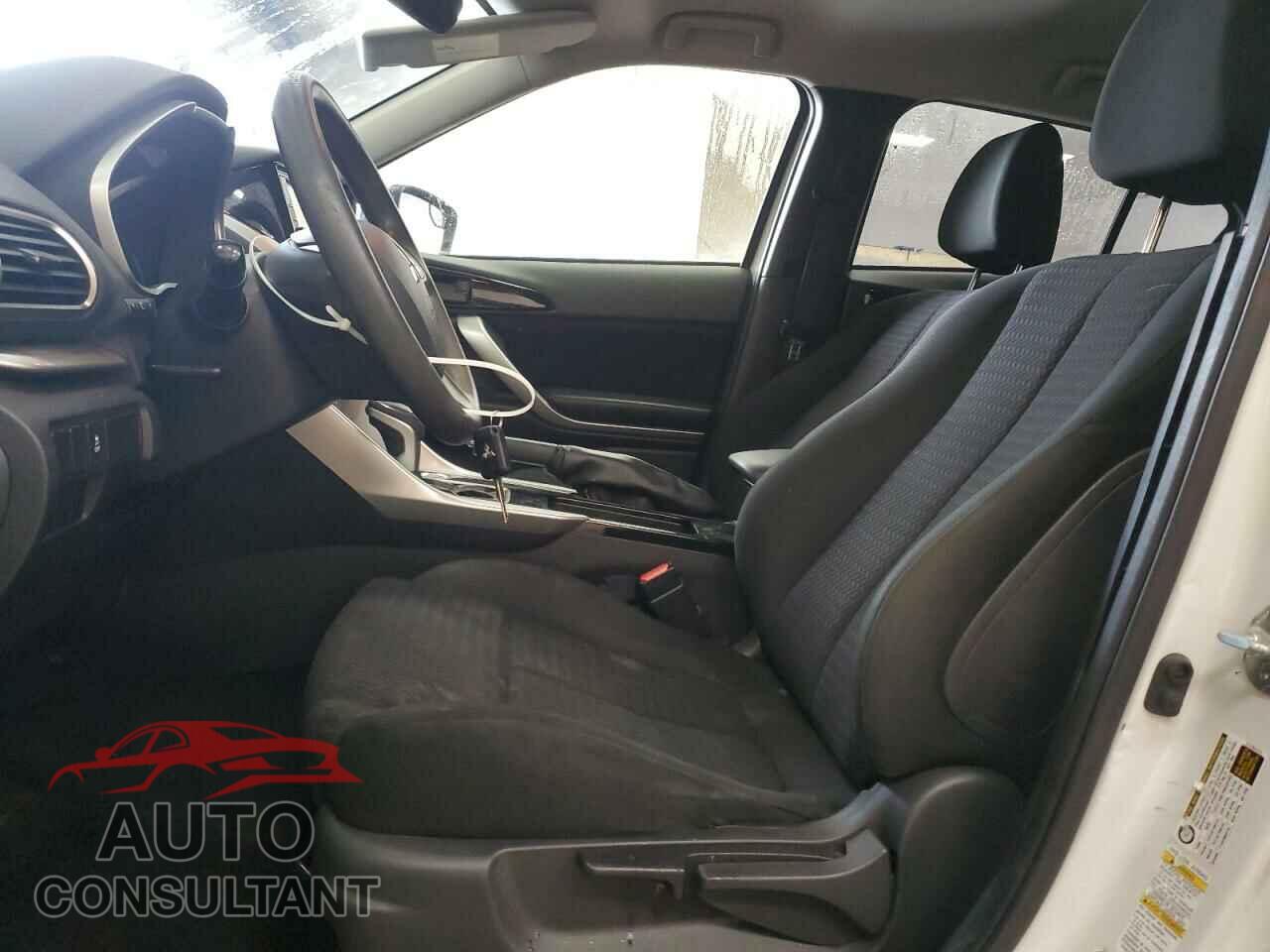 MITSUBISHI ECLIPSE 2019 - JA4AT3AA4KZ016960