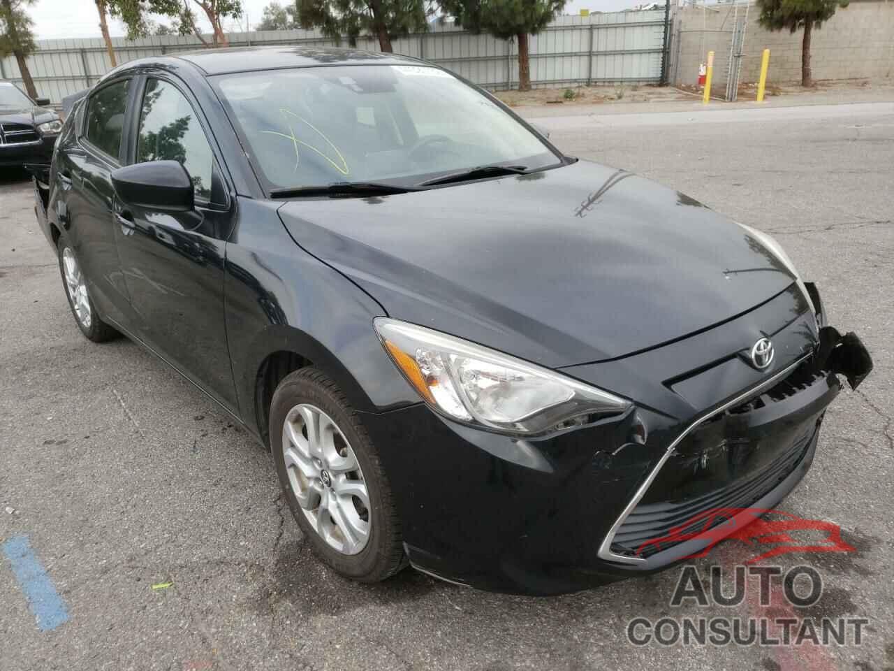 TOYOTA YARIS 2017 - 3MYDLBYV5HY155120