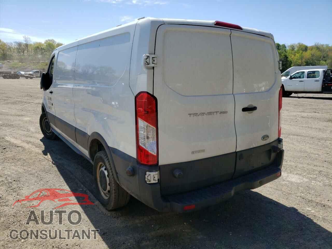 FORD TRANSIT CO 2017 - 1FTYR2YM7HKA85124