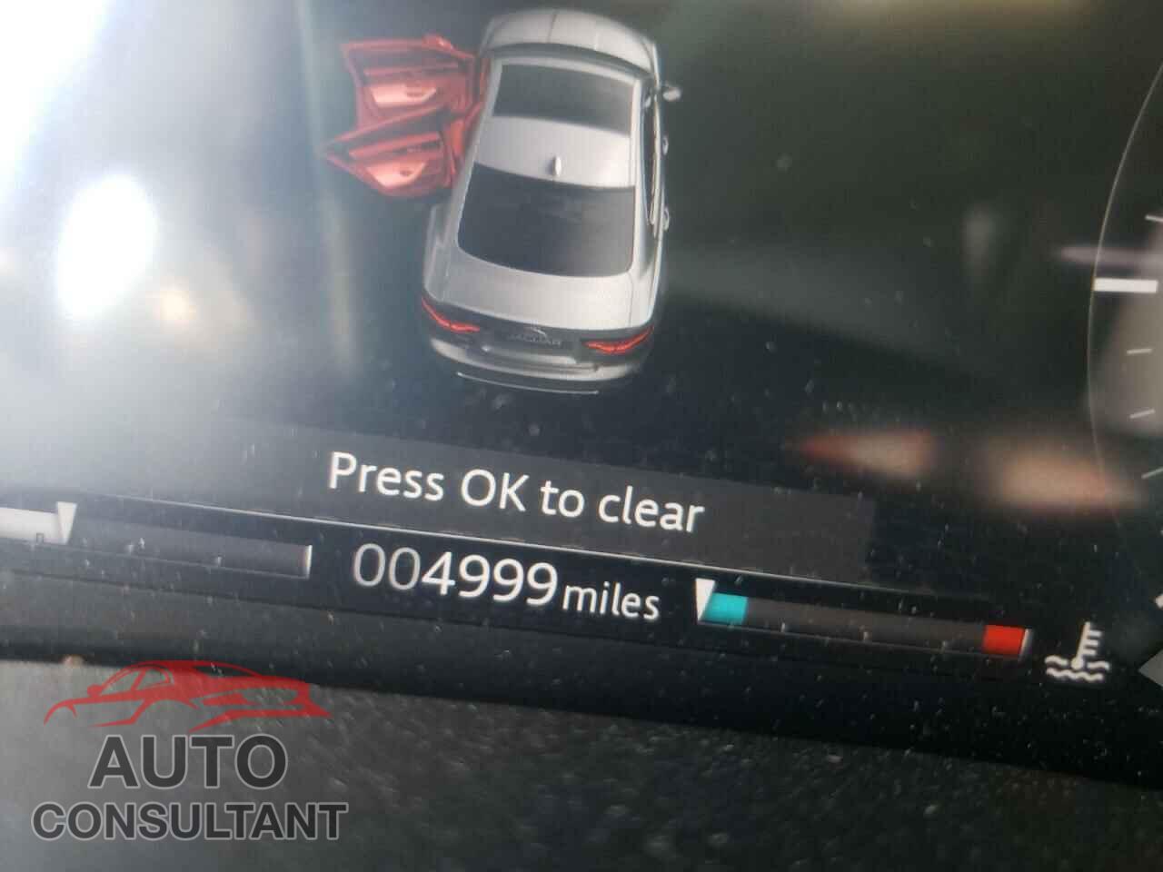 JAGUAR XE 2020 - SAJAJ4FX7LCP63893