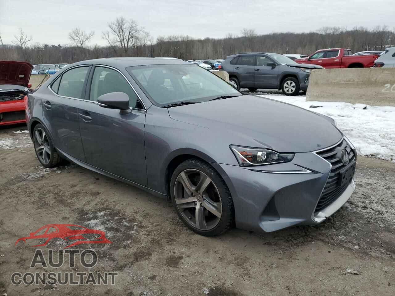LEXUS IS 2018 - JTHC81D24J5028880