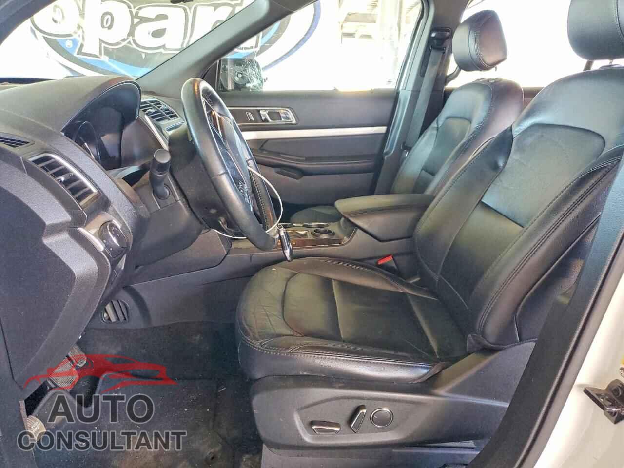 FORD EXPLORER 2017 - 1FM5K7D89HGE42217