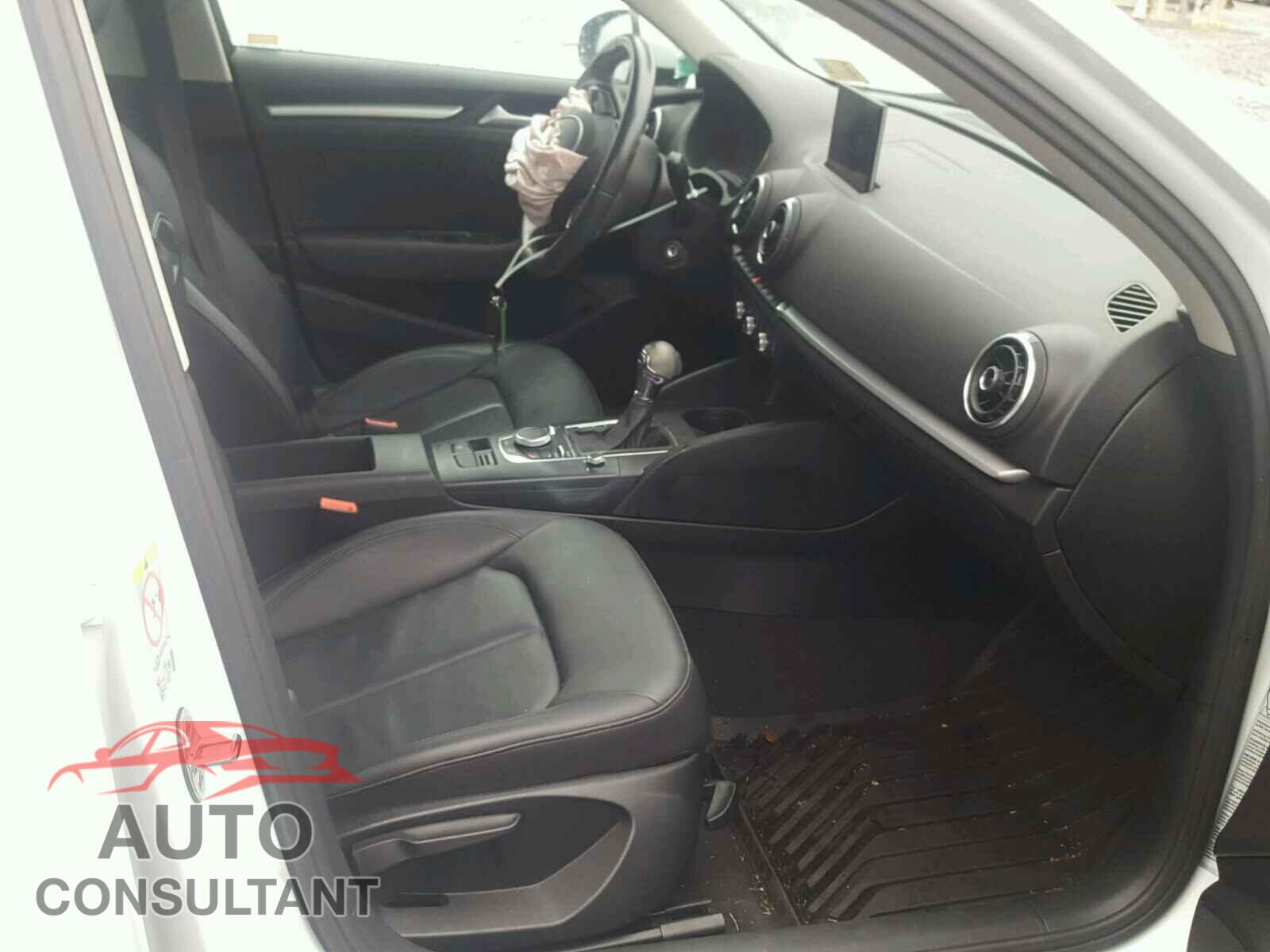 AUDI A3 2015 - WAUACGFF8F1006872