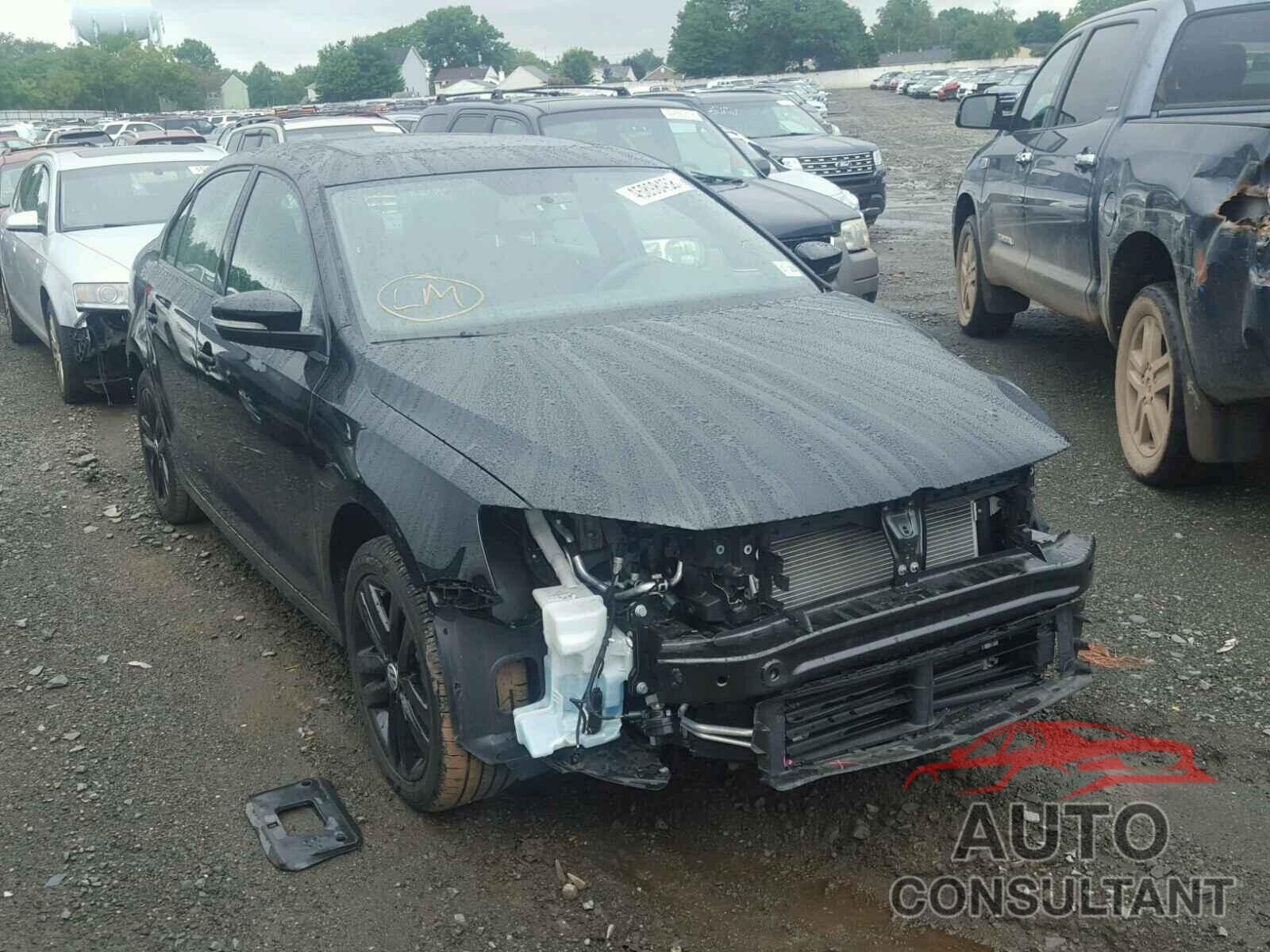 VOLKSWAGEN JETTA 2018 - 3VWD17AJ3JM205810
