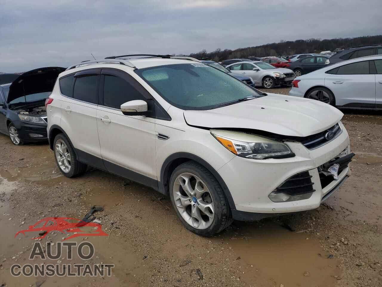FORD ESCAPE 2013 - 1FMCU9J96DUA42282