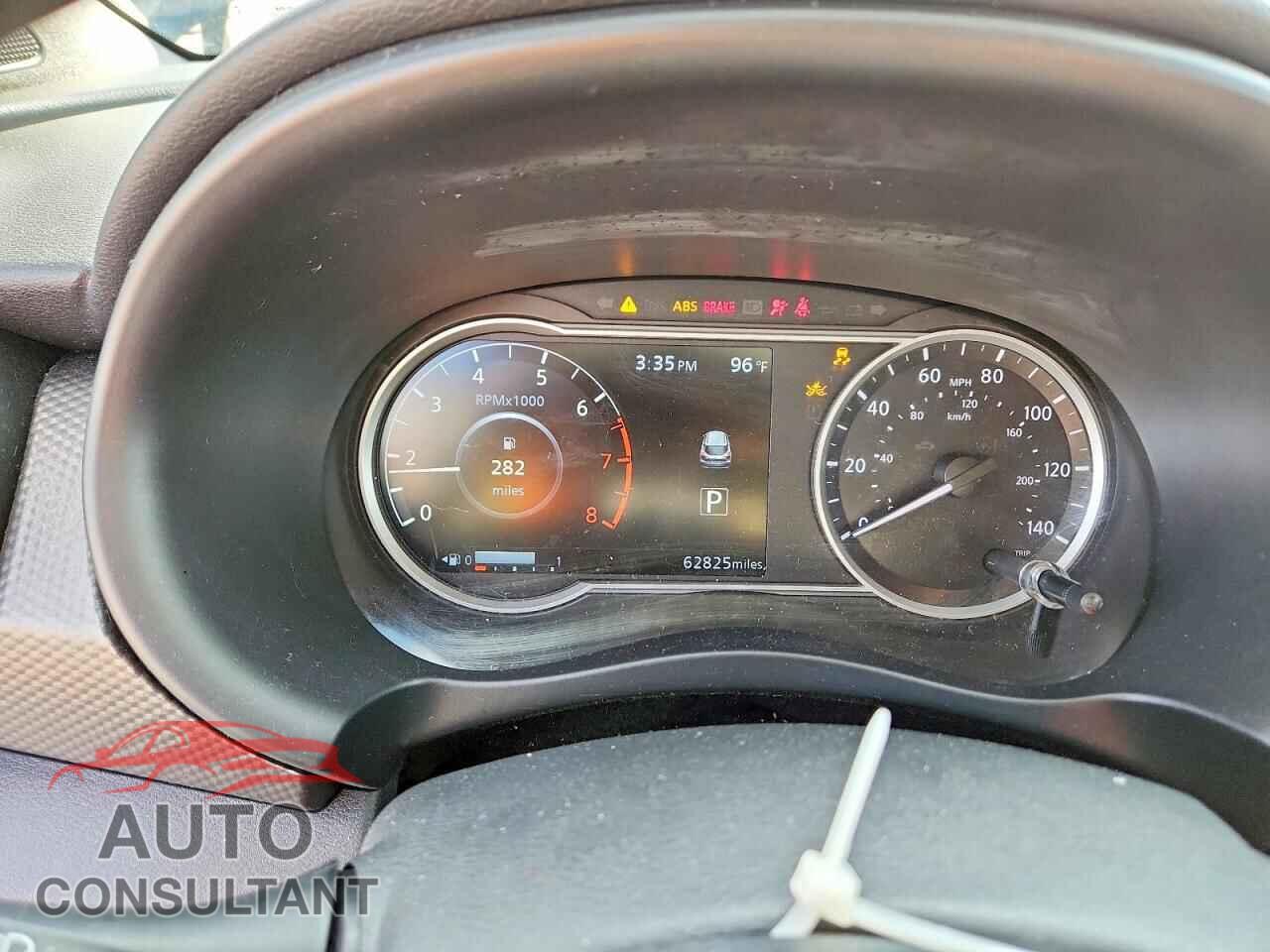 NISSAN KICKS 2019 - 3N1CP5CU3KL544909